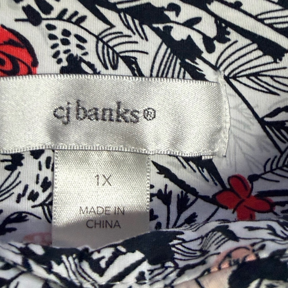 Christopher & Banks Women's 3/4 Sleeve Roll Tab Button Up Floral Print Shirt 1X - Picture 3 of 8